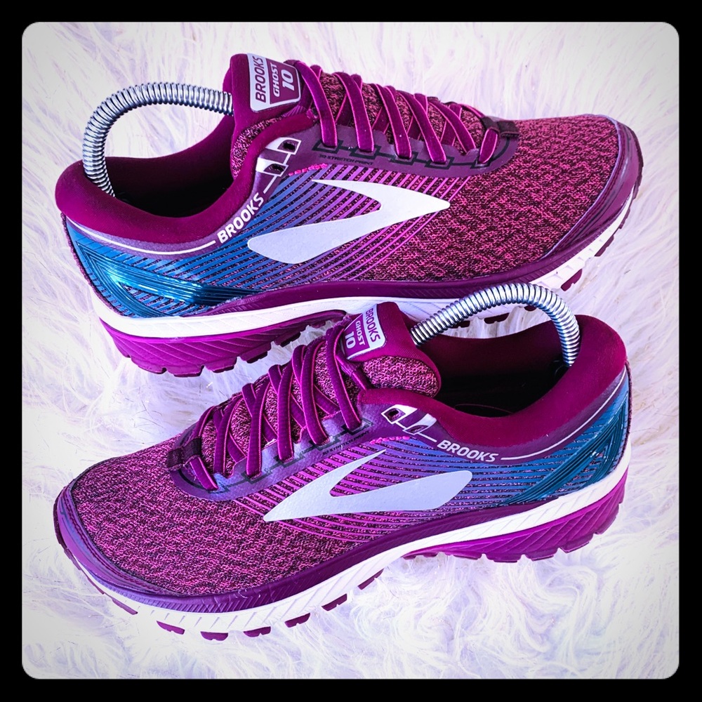 Womens Ghost 10 Road Running Shoe - 8.5